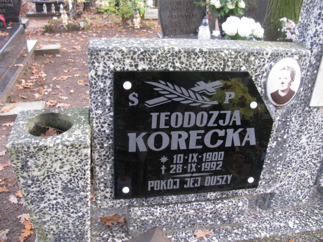 Aleksander Korecki 1900 Słubice - Grobonet - Wyszukiwarka osób pochowanych