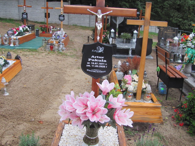 Artur Pakuła 1971 Słubice - Grobonet - Wyszukiwarka osób pochowanych