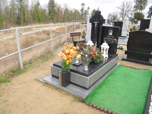 Grób Danuta Kaźmierczak