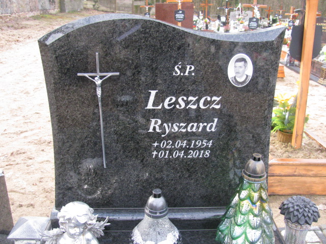 Ryszard Leszcz 1954 Słubice - Grobonet - Wyszukiwarka osób pochowanych