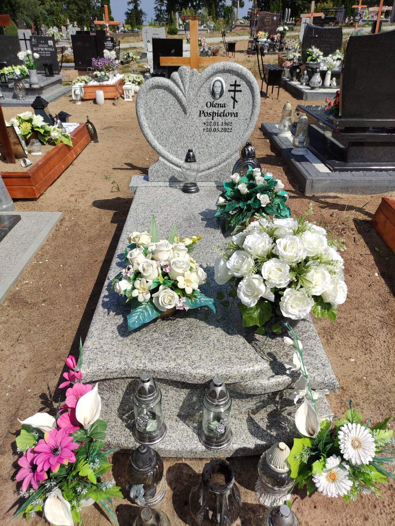 Grób Olena Pospielova